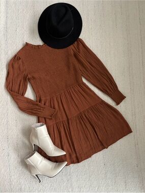 | Blu Pepper | Rust Color Long-Sleeve Tiered Smocked Dress Women’s size Large